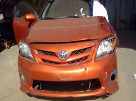 2013 TOYOTA COROLLA, ORANGE, S MODEL, 1.8L, AT.  Z26501
